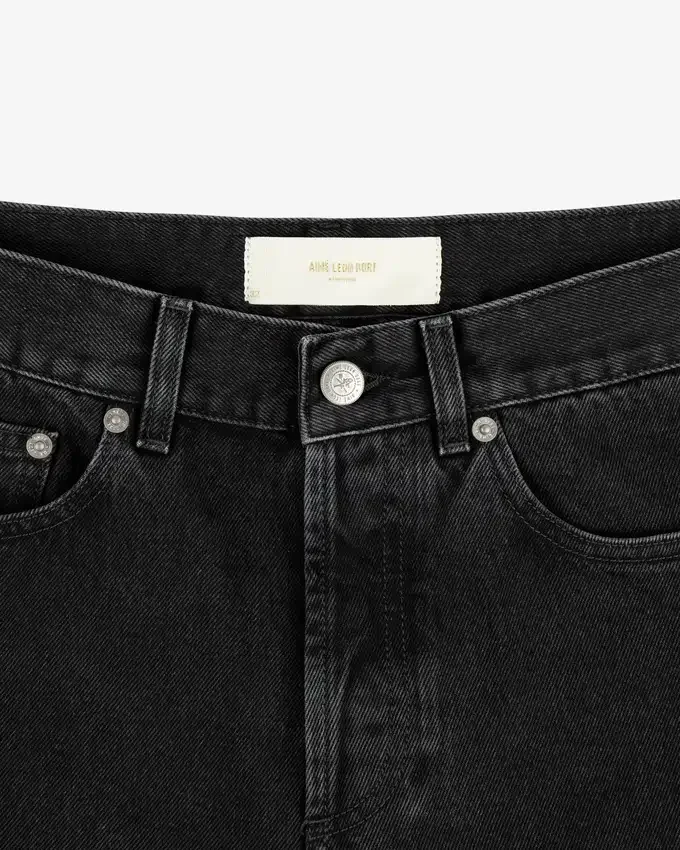 ALD-jeans i smal rak passform