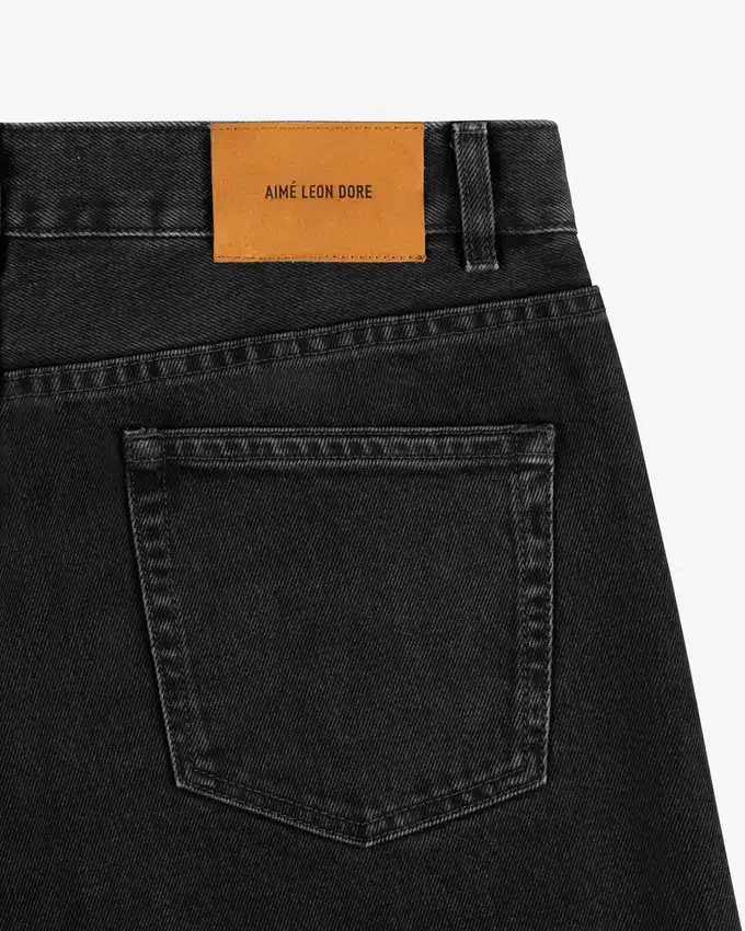 ALD-jeans i smal rak passform