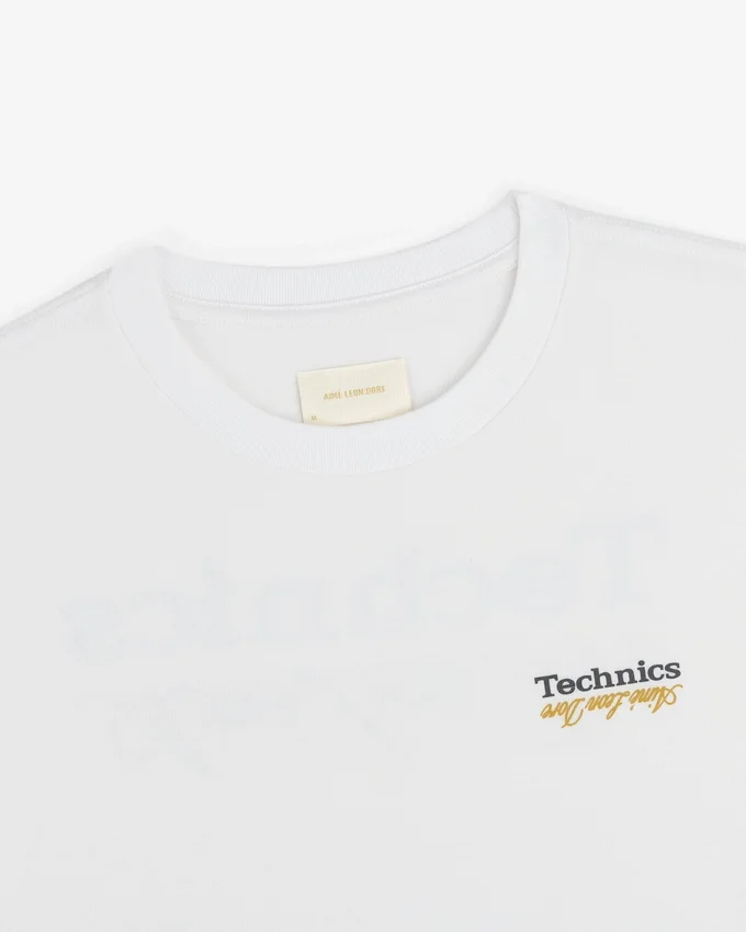 ALD / T-shirt med Technics-logotyp