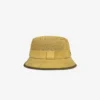 Buckethat i perforerad mocka
