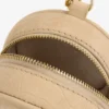 Nyckelpåse i nubuck med krokodilprägling