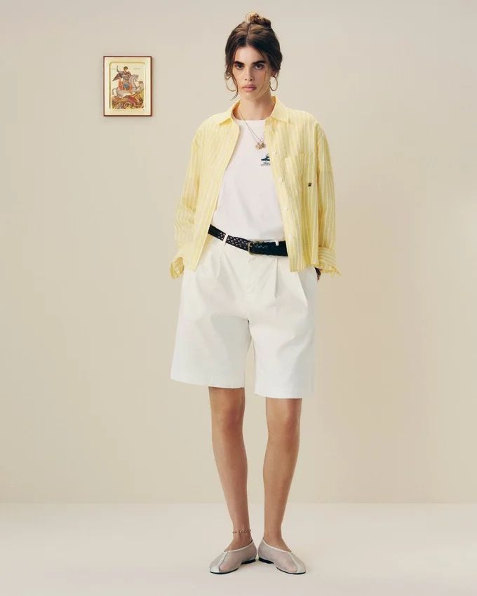 Plisserade bermudashorts i linneblandning