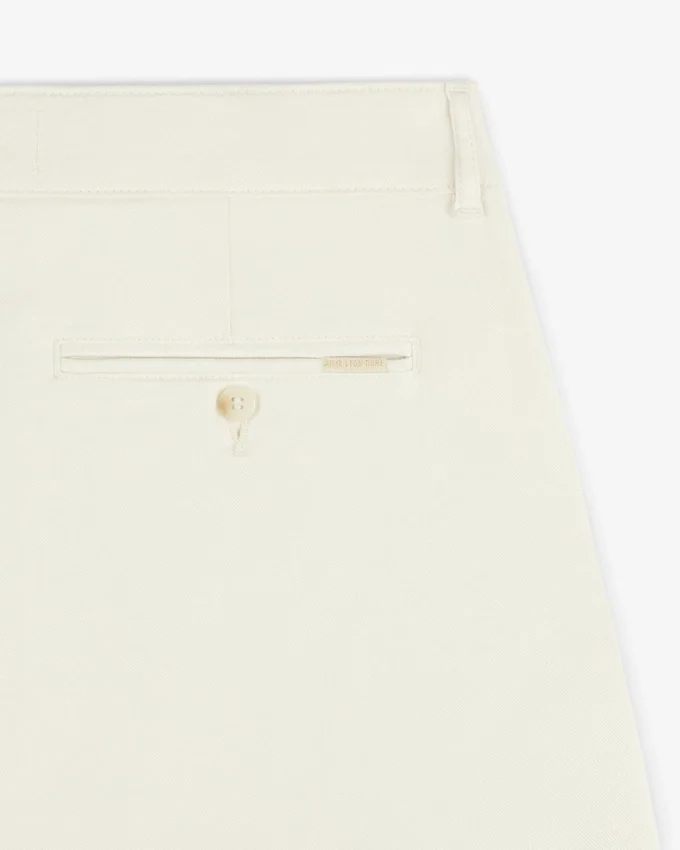 Plisserade bermudashorts i linneblandning