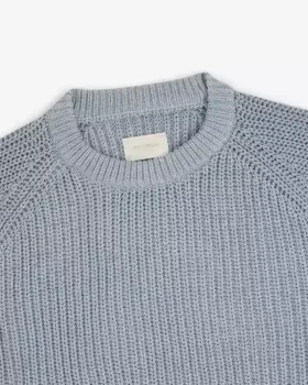 Stickad denimtröja med rund hals