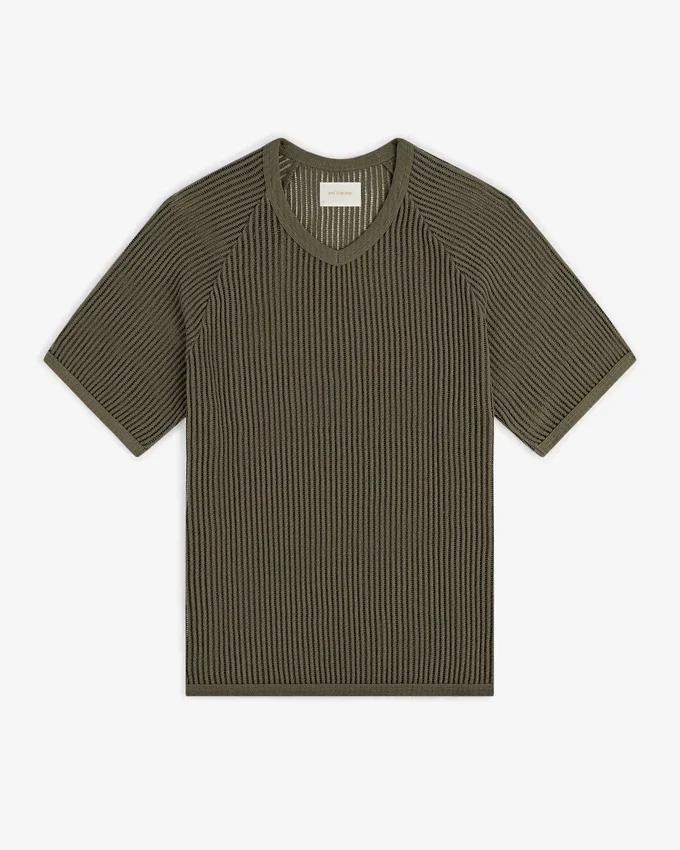 T-shirt med V-ringning i mesh