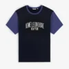 Tvättad T-shirt med ringad krage