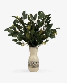 Vase med textilmönster