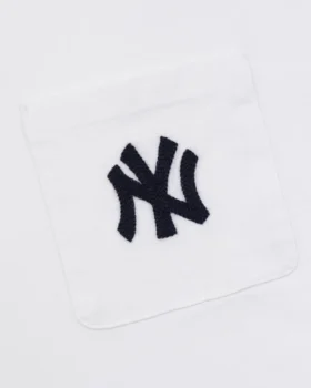 Yankees-T-shirt med kedjesydd ficka